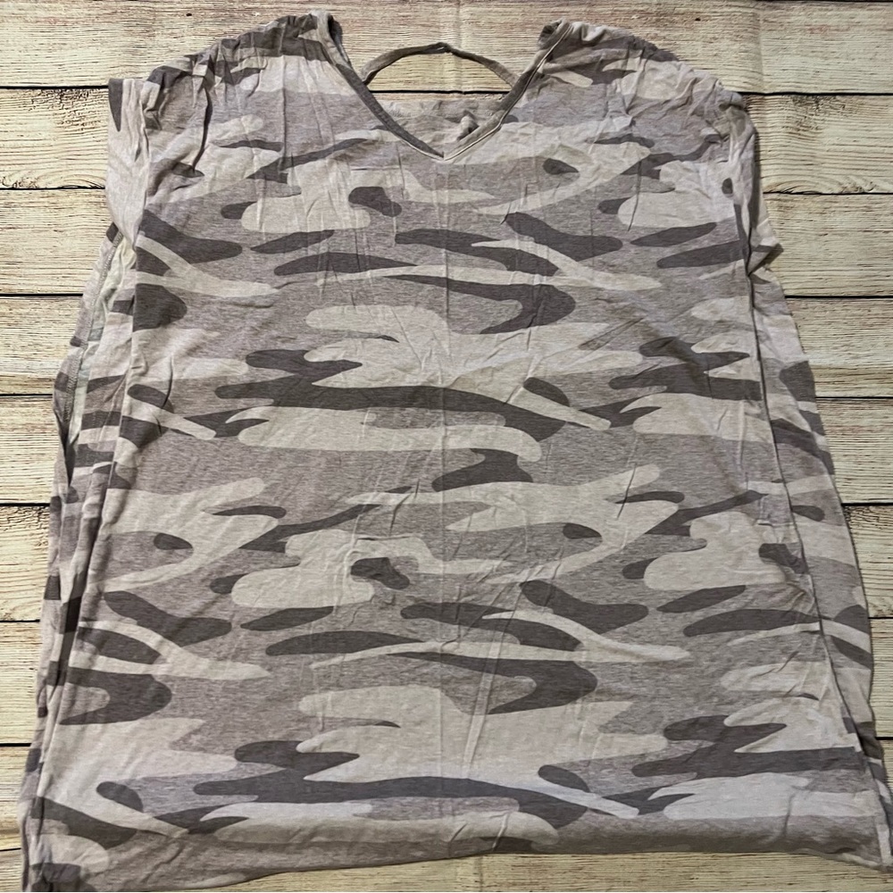 ❤️ 4 for $15 sale/ Lularoe gray camo Macy dress